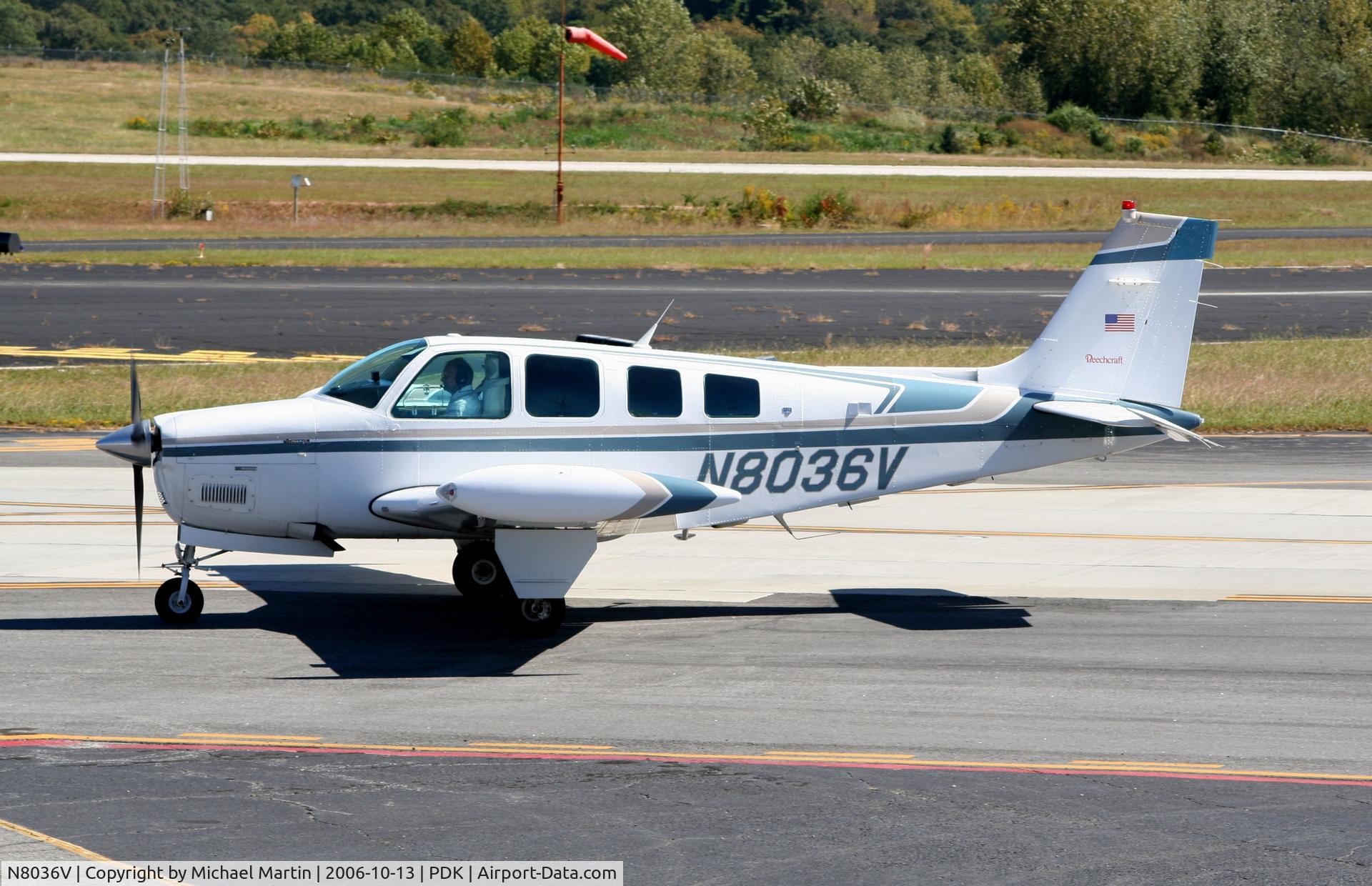 N8036V, Beech A36 Bonanza 36 C/N E-2693, Taxing to Epps Air Service