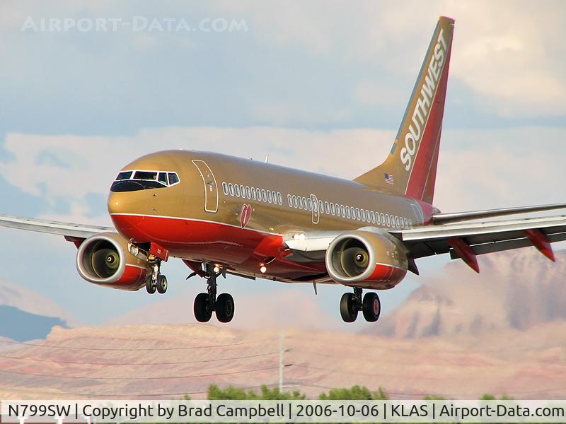 N799SW, 1998 Boeing 737-7Q8 C/N 28209, Southwest Airlines / Boeing 737-7Q8