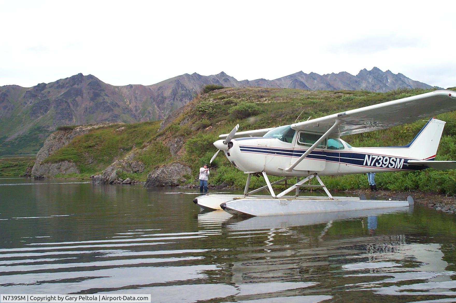 N739SM, 1978 Cessna 172N C/N 17270769, 79SM on remote lake in Alaska