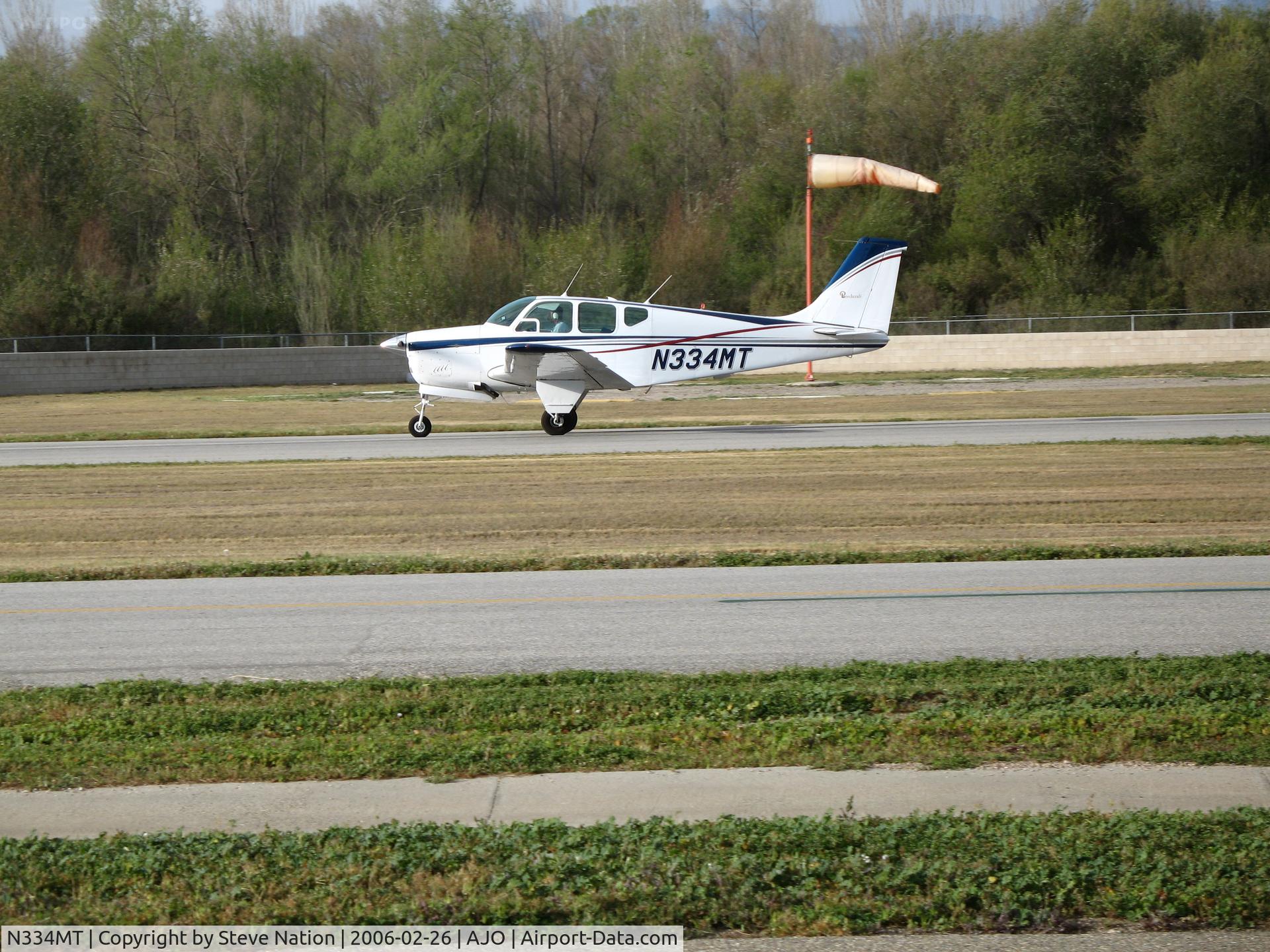 N334MT, 1962 Beech 35-B33 Debonair C/N CD-520, 1962 Beech 35-B33 rolling out @ Corona Municipal Airport, CA from Big Bear, CA