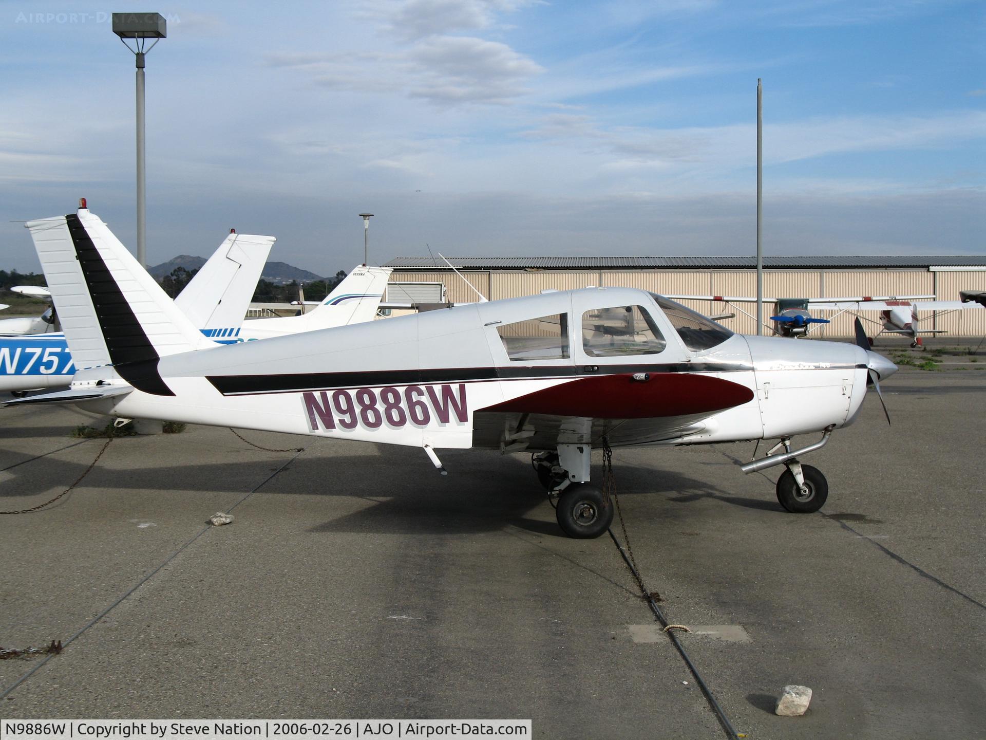 N9886W, 1967 Piper PA-28-140 C/N 28-23406, 1967 Piper PA-28-140 @ Corona Municipal Airport, CA