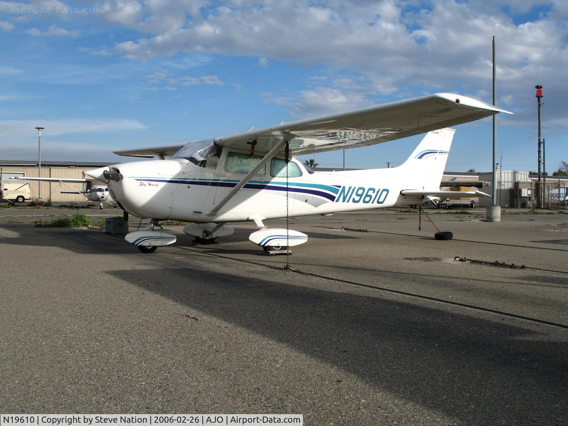 N19610, 1972 Cessna 172L C/N 17260608, 1972 Cessna 172L @ Corona Municipal airport, CA