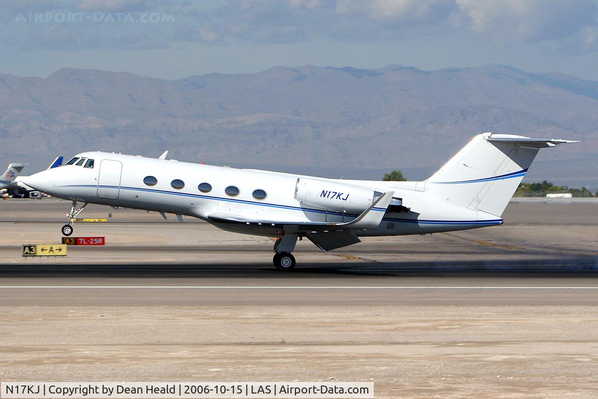 N17KJ, 1977 Grumman G-1159 C/N 200, 1977 Gulfstream II N17KJ (FLT UJT17 aka 