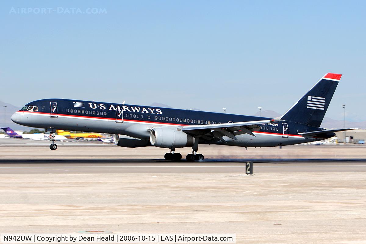N942UW, 1995 Boeing 757-2B7 C/N 27807, US Airways N942UW (FLT USA797) from Philadelphia Int'l (KPHL) touching down on RWY 25L.