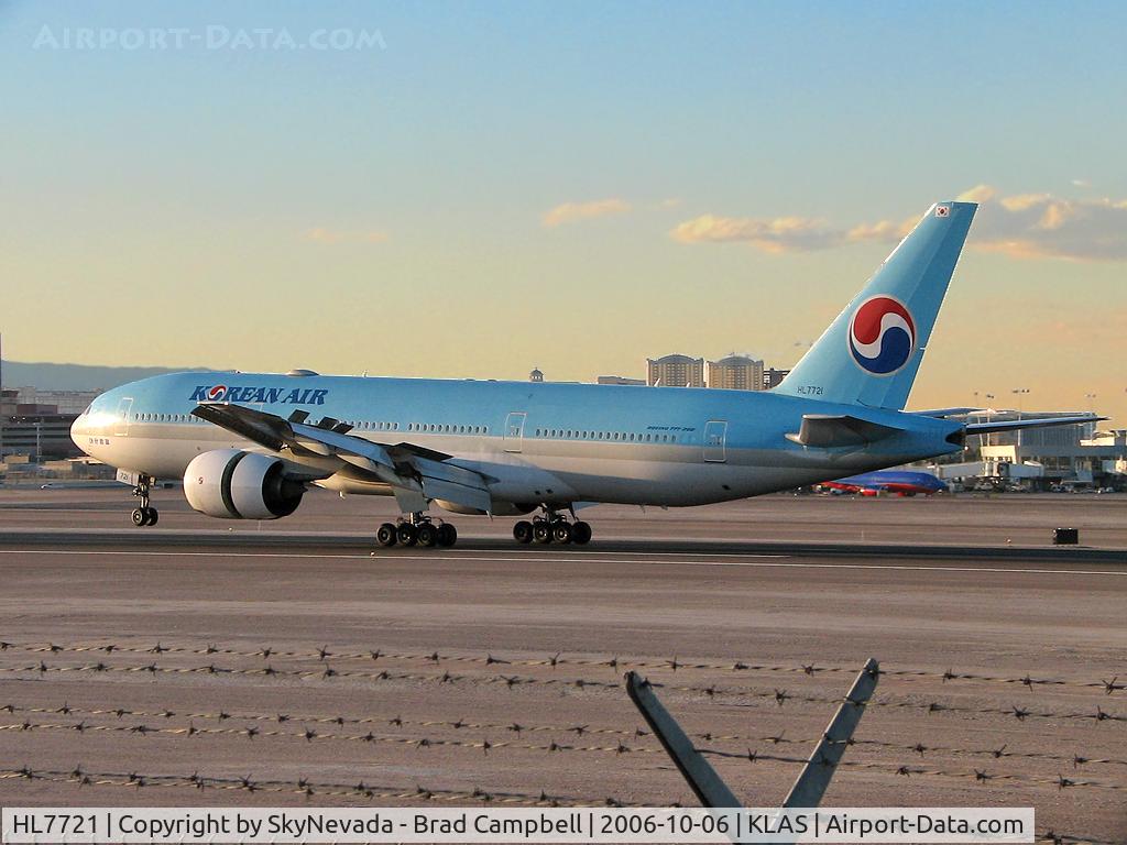 HL7721, Boeing 777-2B5/ER C/N 33727, Korean Air / Boeing 777-2B5 (ER)