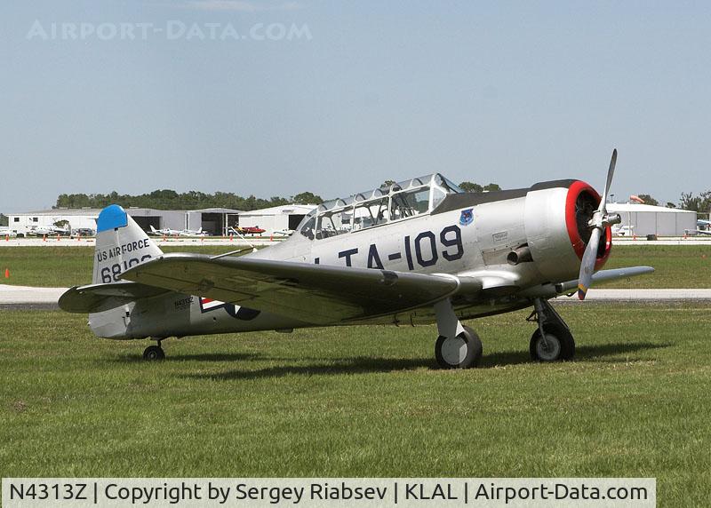 N4313Z, North American T-6G Texan C/N 168-109, taken at Sun-n-fun 2005.