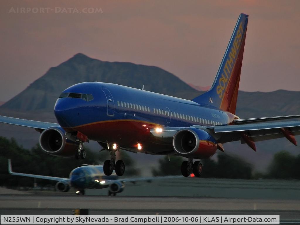 N255WN, 2006 Boeing 737-7H4 C/N 32513, Southwest Airlines /  Boeing 737-7H4