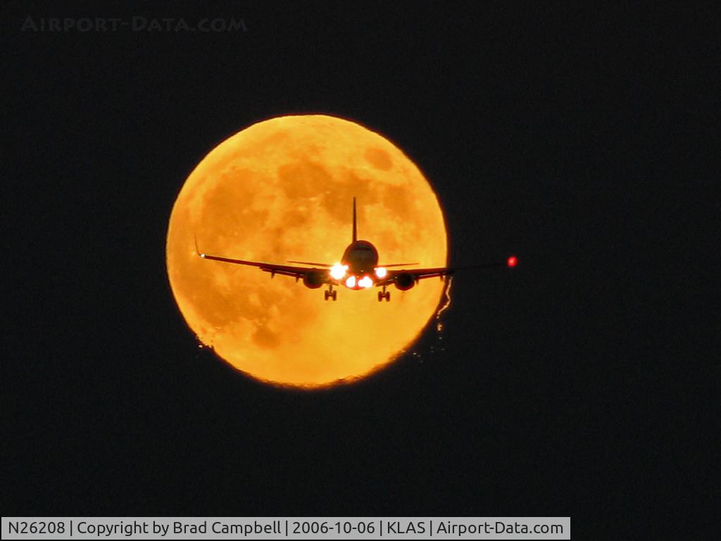 N26208, 2000 Boeing 737-824 C/N 30580, Continental Airlines / 2000 Boeing 737-824 / My luckiest shot ever!