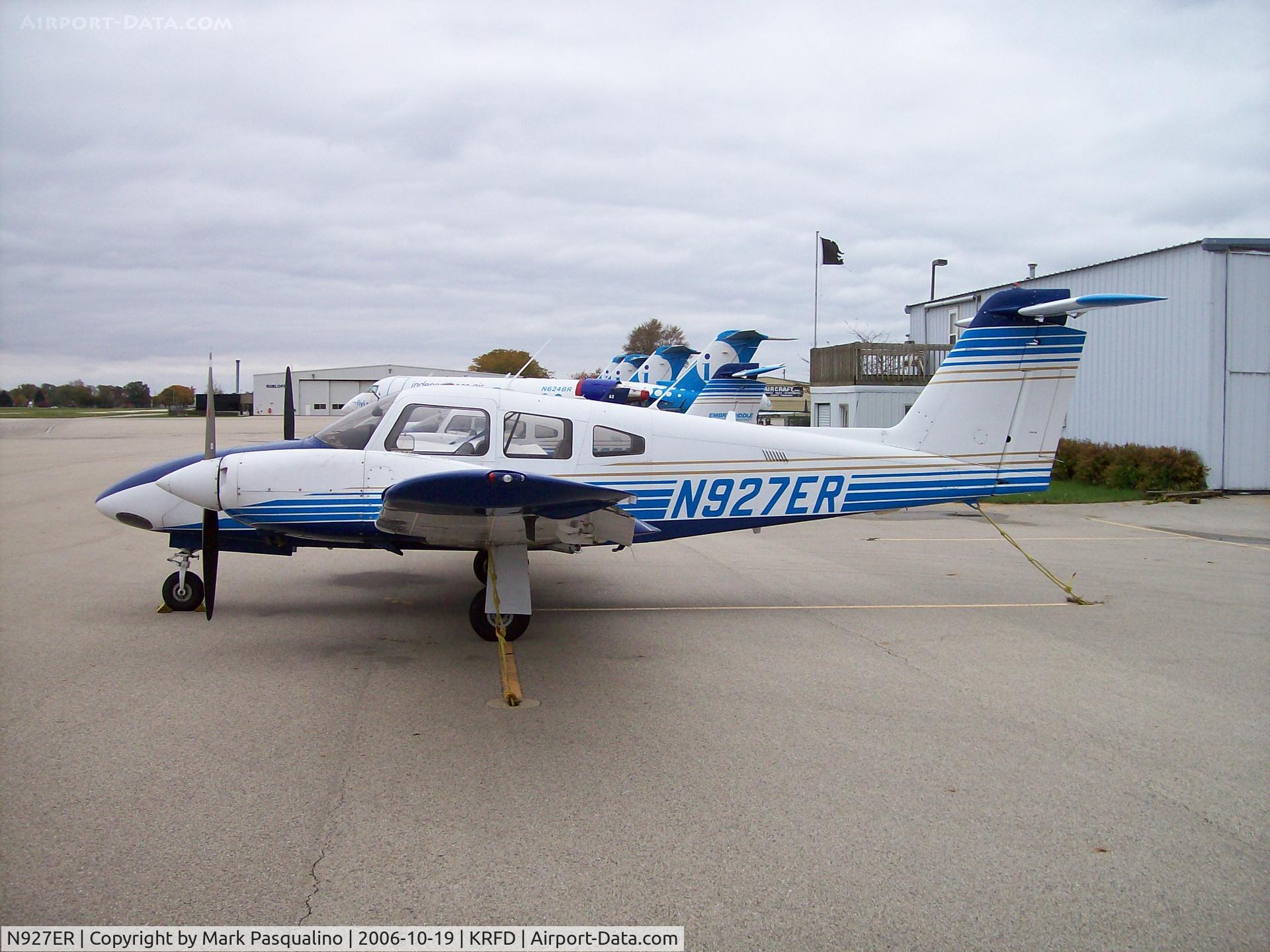 N927ER, 1999 Piper PA-44-180 Seminole C/N 4496025, Piper PA-44-180