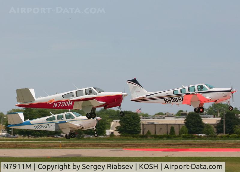 N7911M, 1966 Beech V35 Bonanza C/N D-8225, EAA AirVenture 2005