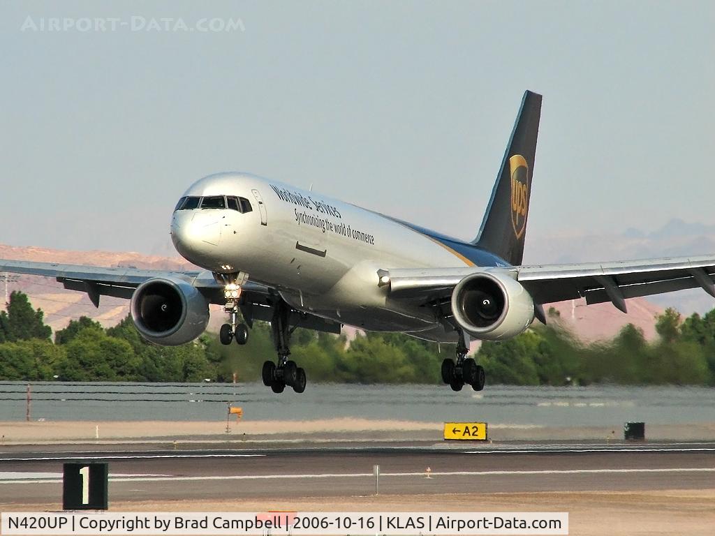 N420UP, 1990 Boeing 757-24APF C/N 23907, United Parcel Service - 'UPS' / 1990 Boeing 757-24APF