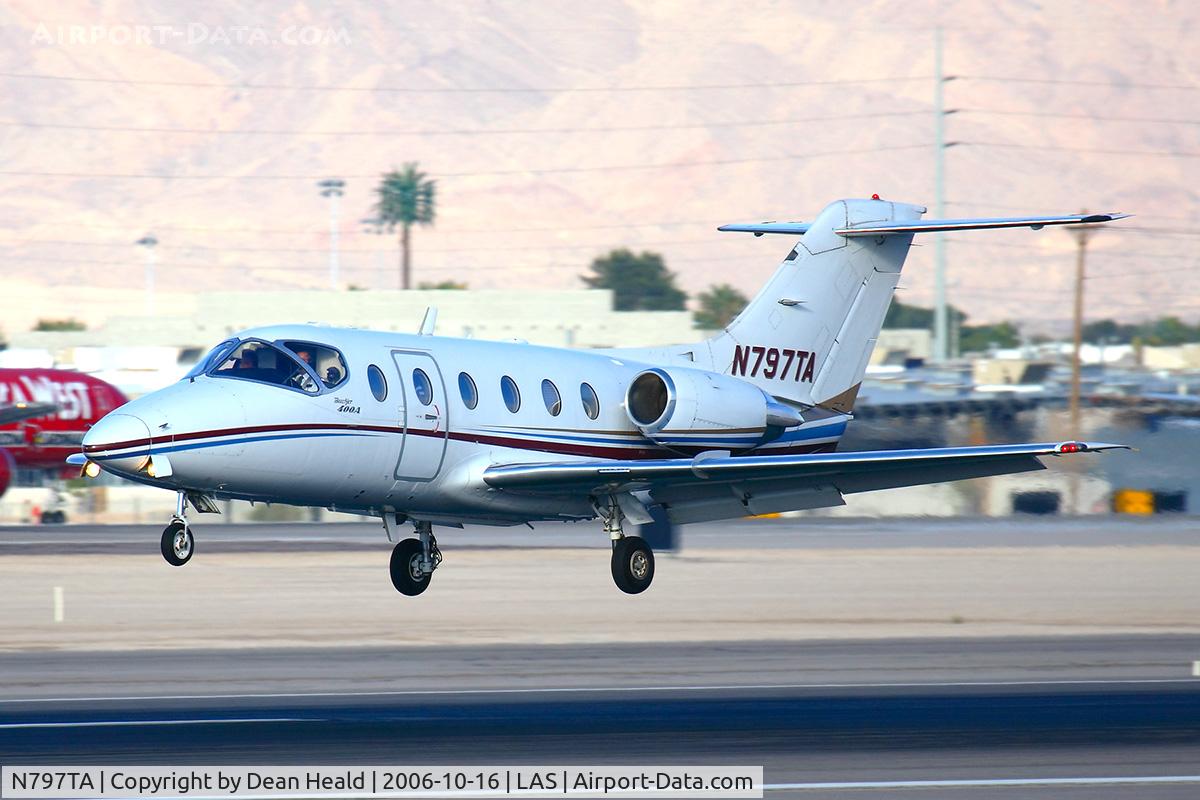 N797TA, Mooney M20S Eagle C/N 30-0053, Flight Options Raytheon Beechjet 400A N797TA (FLT OPT797) from Fresno Yosemite Int'l (KFAT), nearing touchdown on RWY 25L.
