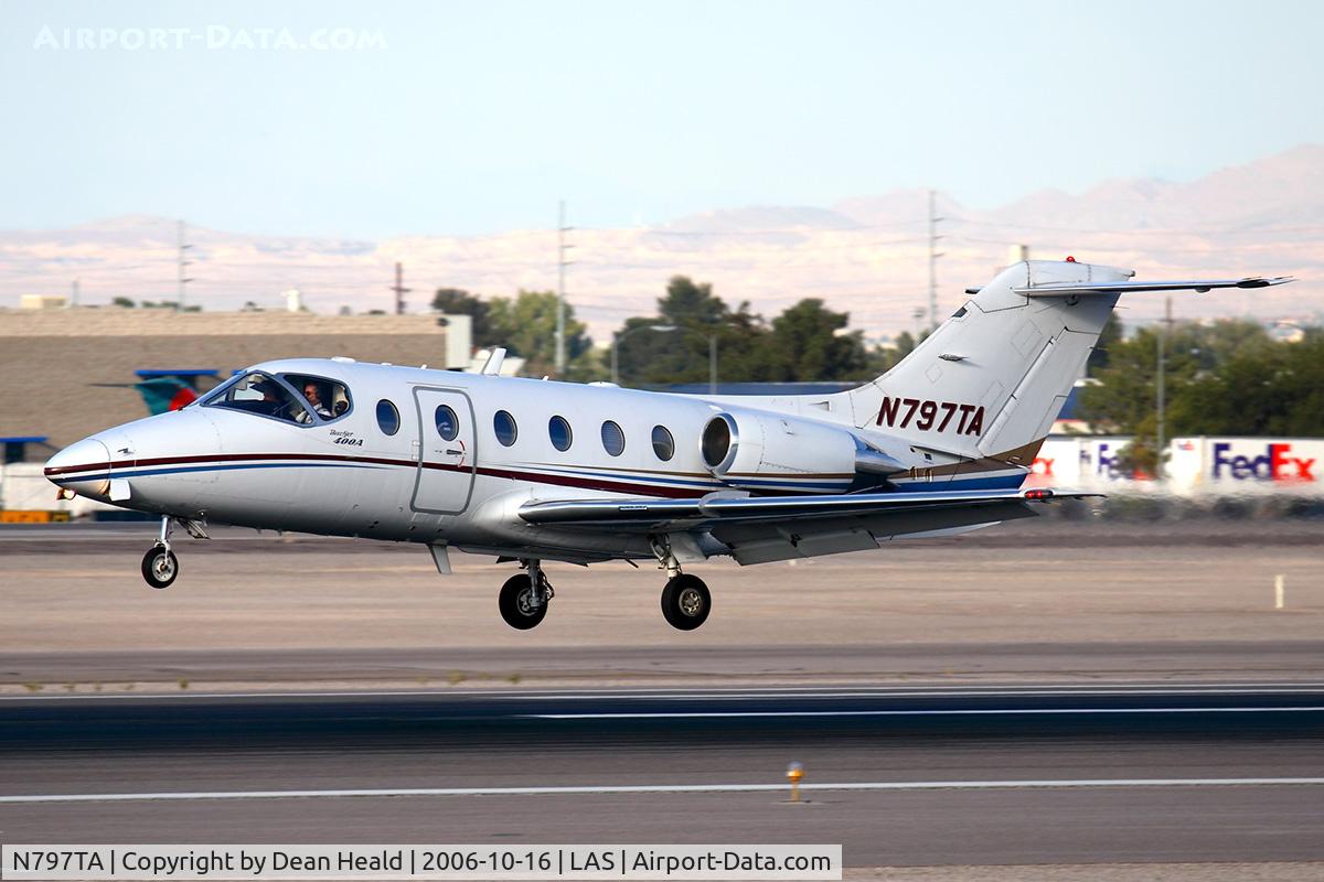 N797TA, Mooney M20S Eagle C/N 30-0053, Flight Options Raytheon Beechjet 400A N797TA (FLT OPT797) from Fresno Yosemite Int'l (KFAT), nearing touchdown on RWY 25L.