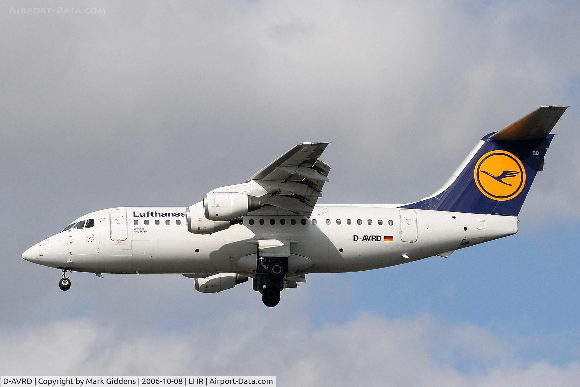D-AVRD, 1995 British Aerospace Avro 146-RJ85 C/N E.2257, Landing on runway 27R at London Heathrow