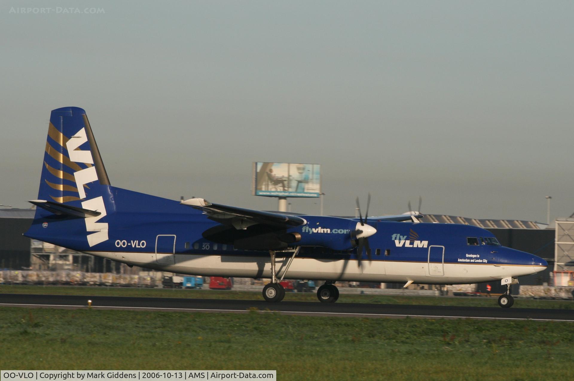 OO-VLO, 1988 Fokker 50 C/N 20127, Landing at Amsterdam
