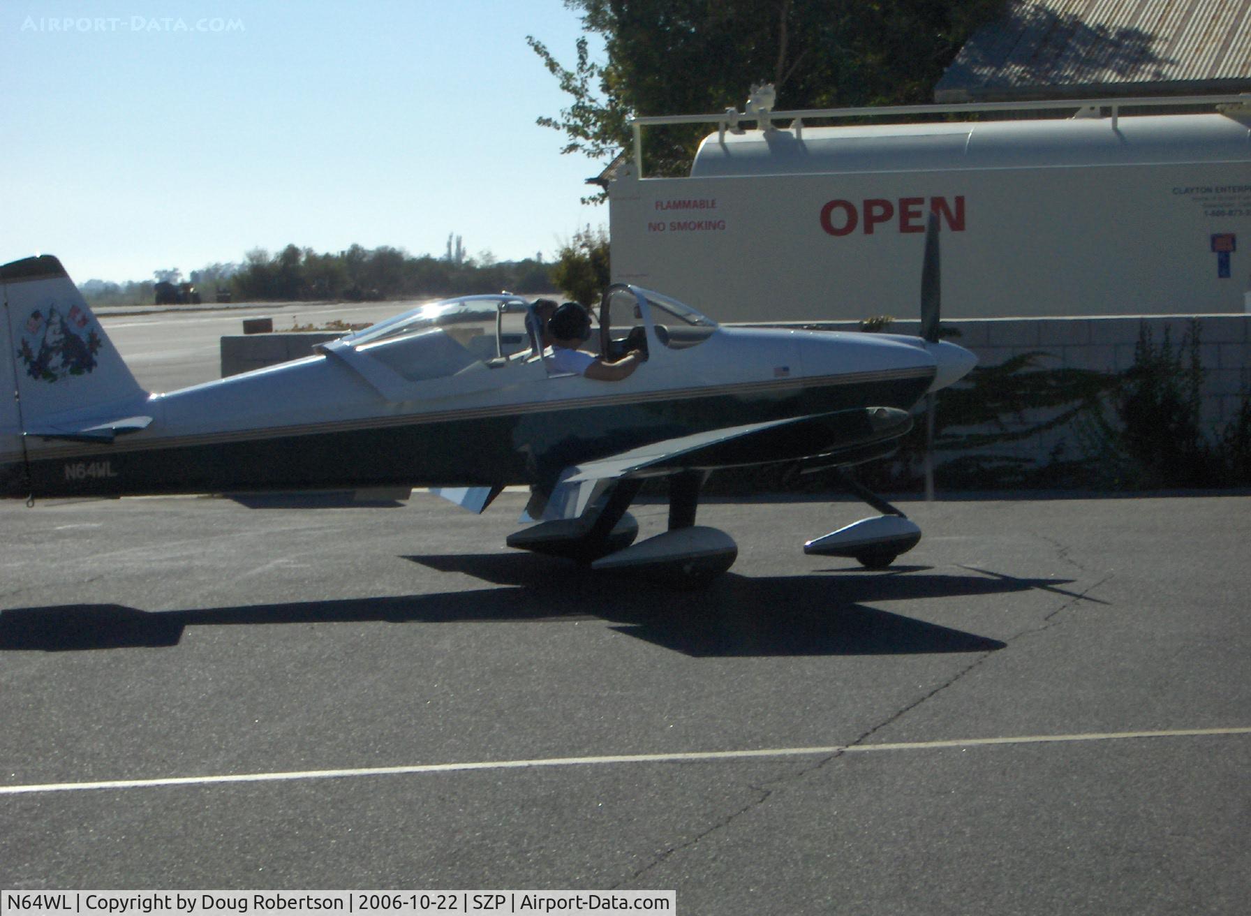 N64WL, 1997 Vans RV-6A C/N 9612, 1997 Berry VAN'S RV-6A, Lycoming O-360 180 Hp, refueling