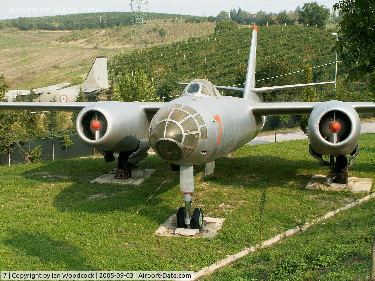 7, Ilyushin Il-28 C/N 2207, Ilyushin IL-28/Cerbaiola Italy