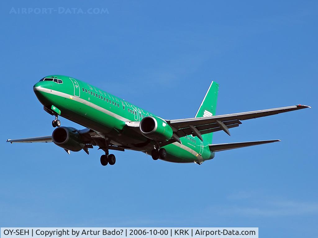 OY-SEH, 1999 Boeing 737-85H C/N 29444, Sterling