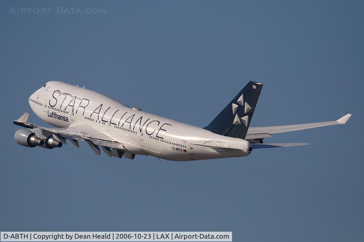 D-ABTH, 1991 Boeing 747-430M C/N 25047, Lufthansa Star Alliance D-ABTH (FLT DLH457) climbing out from RWY 25R enroute to Frankfurt Main (EDDF).