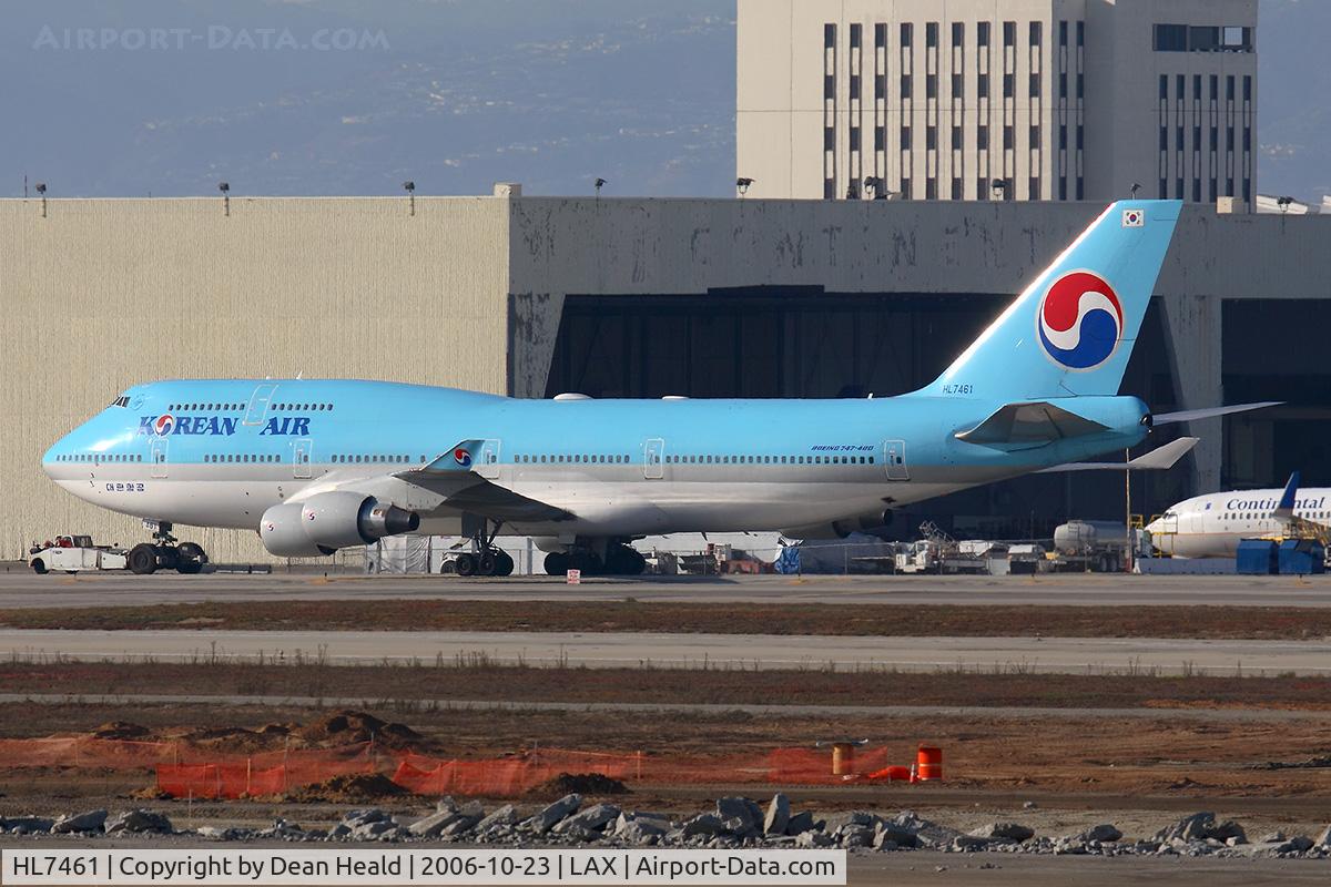 HL7461, 1997 Boeing 747-4B5 C/N 26405, Korean Air HL7461 being towed to the remote terminals at the west end of LAX.