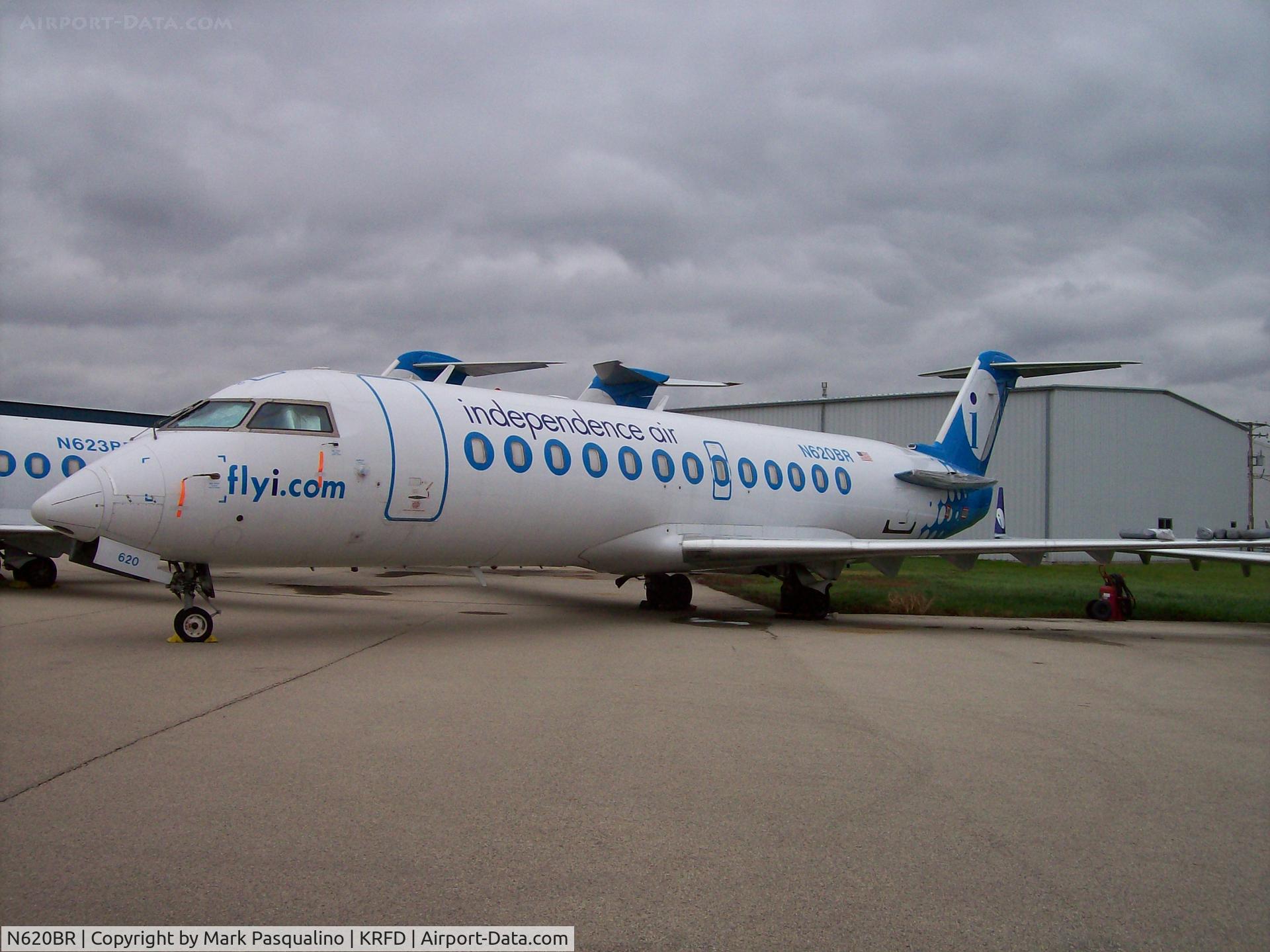 N620BR, 1997 Canadair CRJ-200ER (CL-600-2B19) C/N 7179, CL-600-2B19