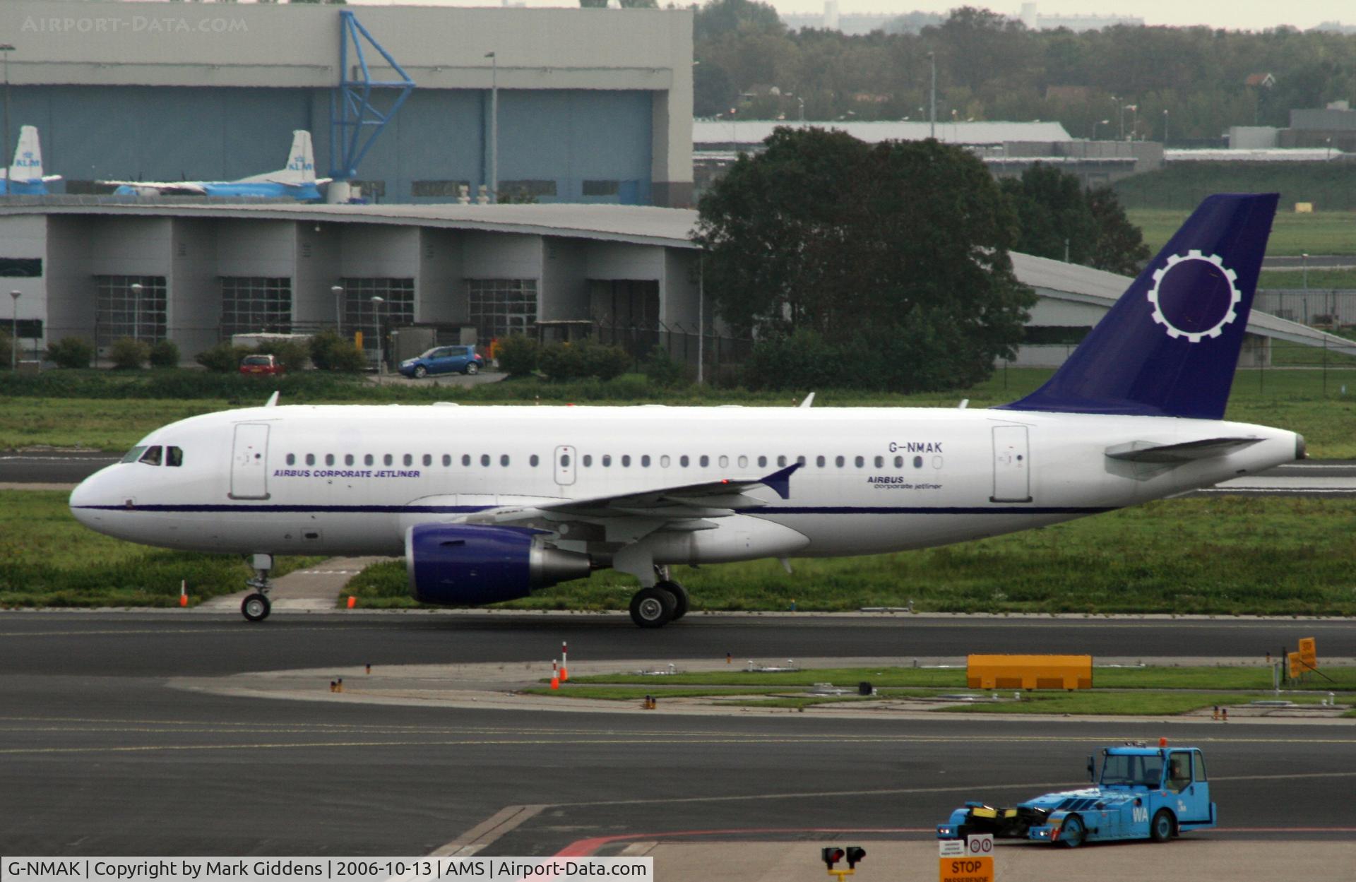 G-NMAK, 2005 Airbus A319-115 C/N 2550, G-NMAC Airbus A319 just landed at Amsterdam