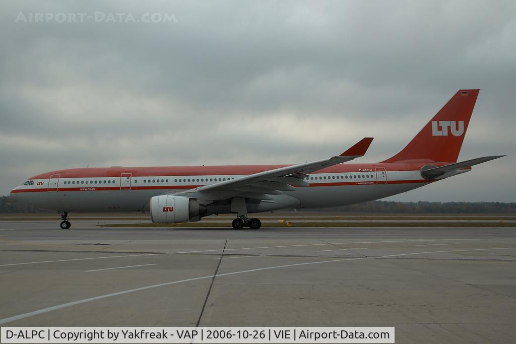 D-ALPC, 2002 Airbus A330-223 C/N 444, LTU Airbus 330-200
