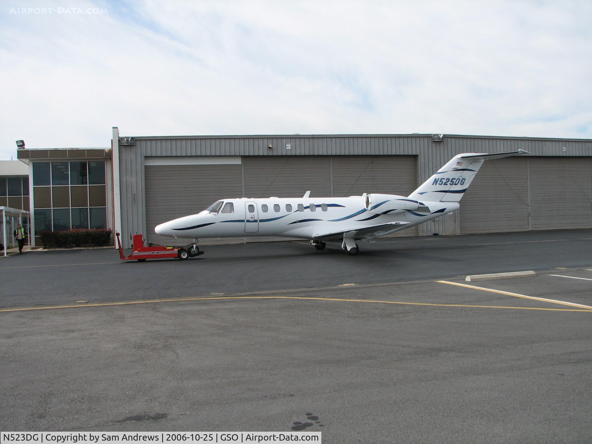 N523DG, 2002 Cessna 525A CitationJet CJ2 C/N 525A0084, Pushed out of the way