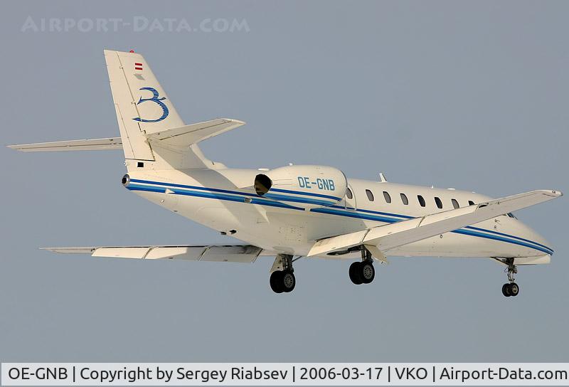 OE-GNB, 2005 Cessna 680 Citation Sovereign C/N 680-0055, Landing at VKO