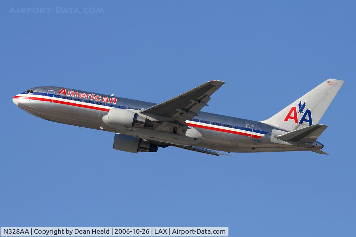 N328AA, 1986 Boeing 767-223 C/N 22328, American Airlines N328AA (FLT AAL22) climbing out from RWY 25R enroute to John F Kennedy Int'l (KJFK).