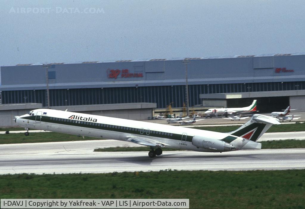 I-DAVJ, 1987 McDonnell Douglas MD-82 (DC-9-82) C/N 49431, Alitalia MD80