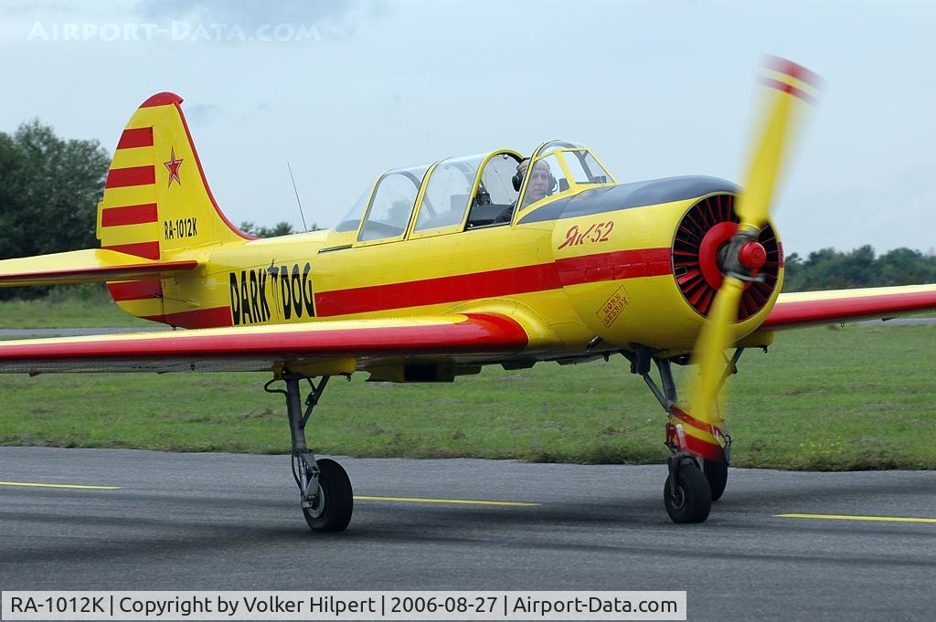 RA-1012K, Yakovlev Yak-52 C/N 856115, Yakovlev Yak-52