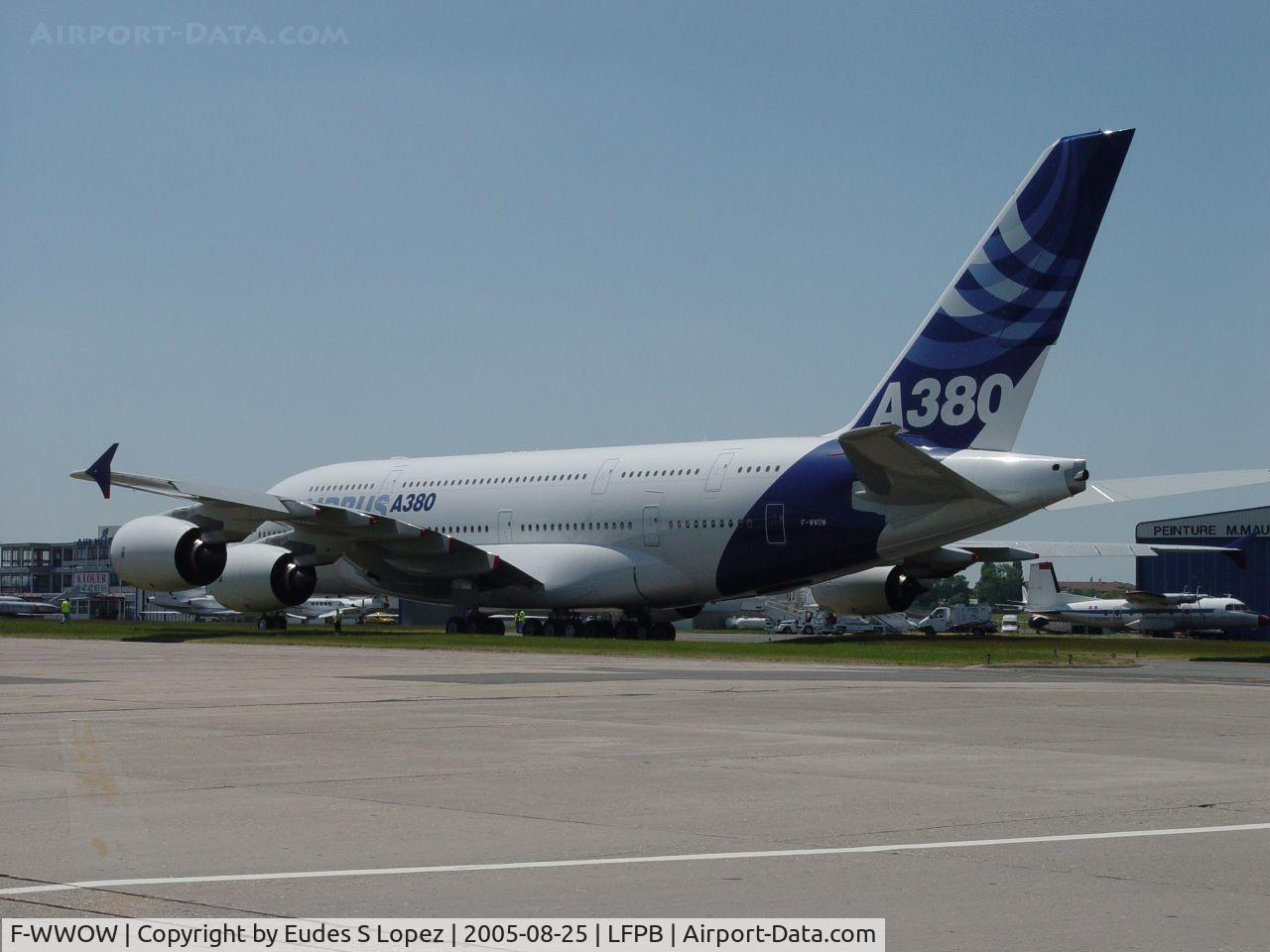 F-WWOW, 2005 Airbus A380-841 C/N 001, at Paris Air Show