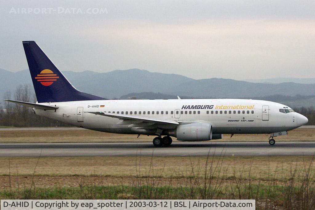 D-AHID, 1999 Boeing 737-73S C/N 29080/211, Hamburg International departing on runway 16