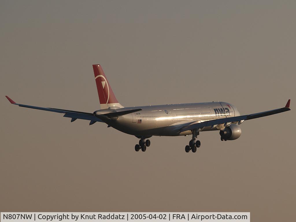 N807NW, 2004 Airbus A330-323 C/N 0588, Early-morning departure @ FRA