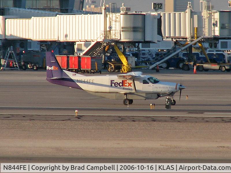 N844FE, 1989 Cessna 208B Super Cargomaster C/N 208B-0149, Federal Express - 'FedEx' / 1989 Cessna 208B - (Super Cargomaster)