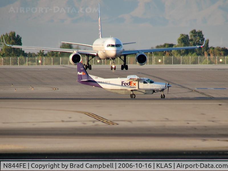 N844FE, 1989 Cessna 208B Super Cargomaster C/N 208B-0149, Federal Express - 'FedEx' / 1989 Cessna 208B - (Super Cargomaster)