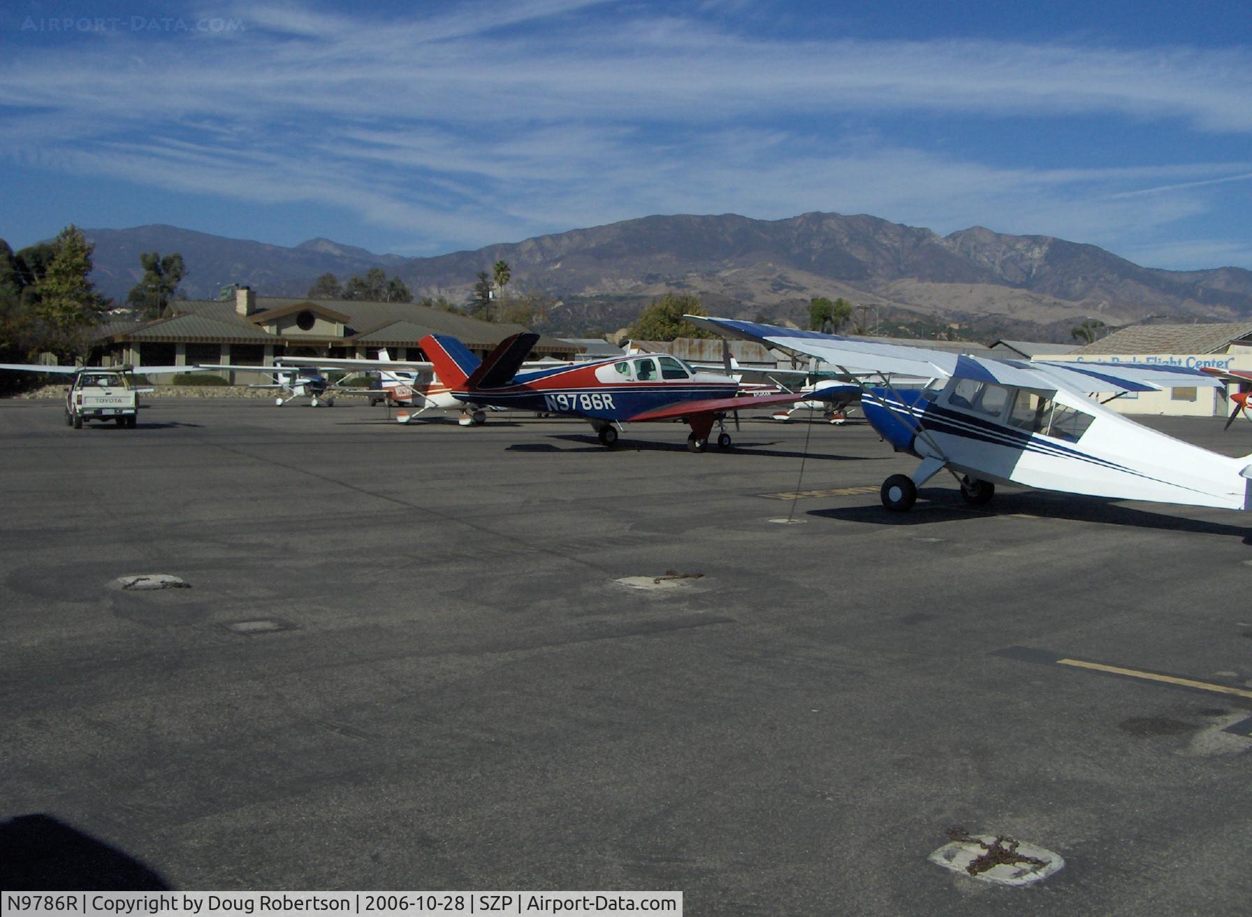N9786R, 1960 Beech M35 Bonanza C/N D-6299, 1960 Beech M35 BONANZA, Continental IO-470-C 250 Hp, taxi