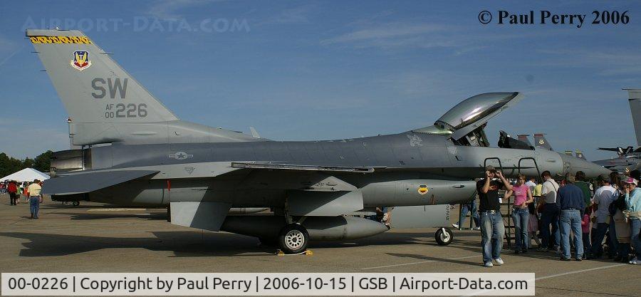 00-0226, 2000 Lockheed Martin F-16CJ Fighting Falcon C/N CC-226, Viper from Shaw AFB