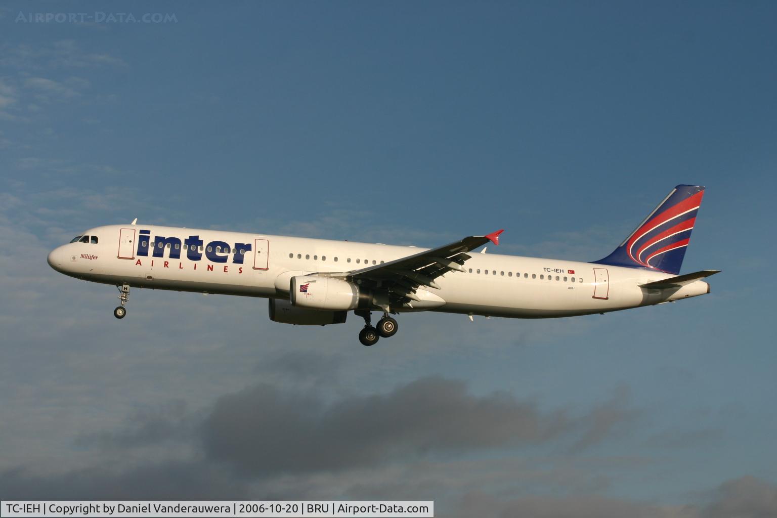 TC-IEH, 1999 Airbus A321-131 C/N 963, arrival of flight INX572 from Antalya