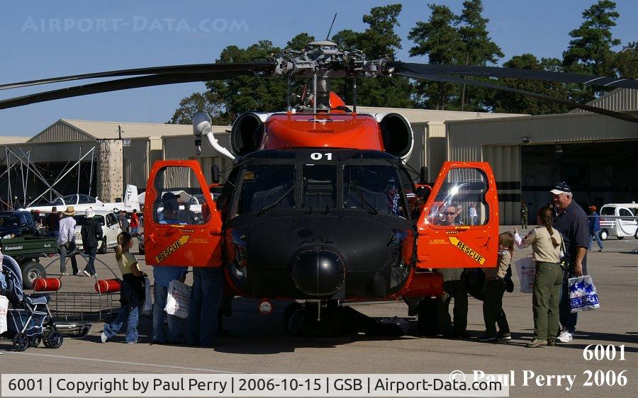 6001, Sikorsky HH-60J Jayhawk C/N 70.0622, Elizabeth City's Static contribution to the airshow.  She's a popular girl