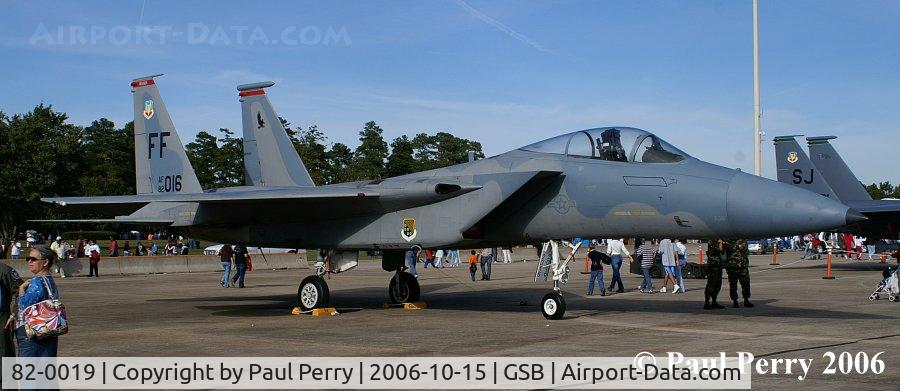 82-0019, 1982 McDonnell Douglas F-15C Eagle C/N 0832/C250, First Fighter Wing Eagle, slick with no pylons