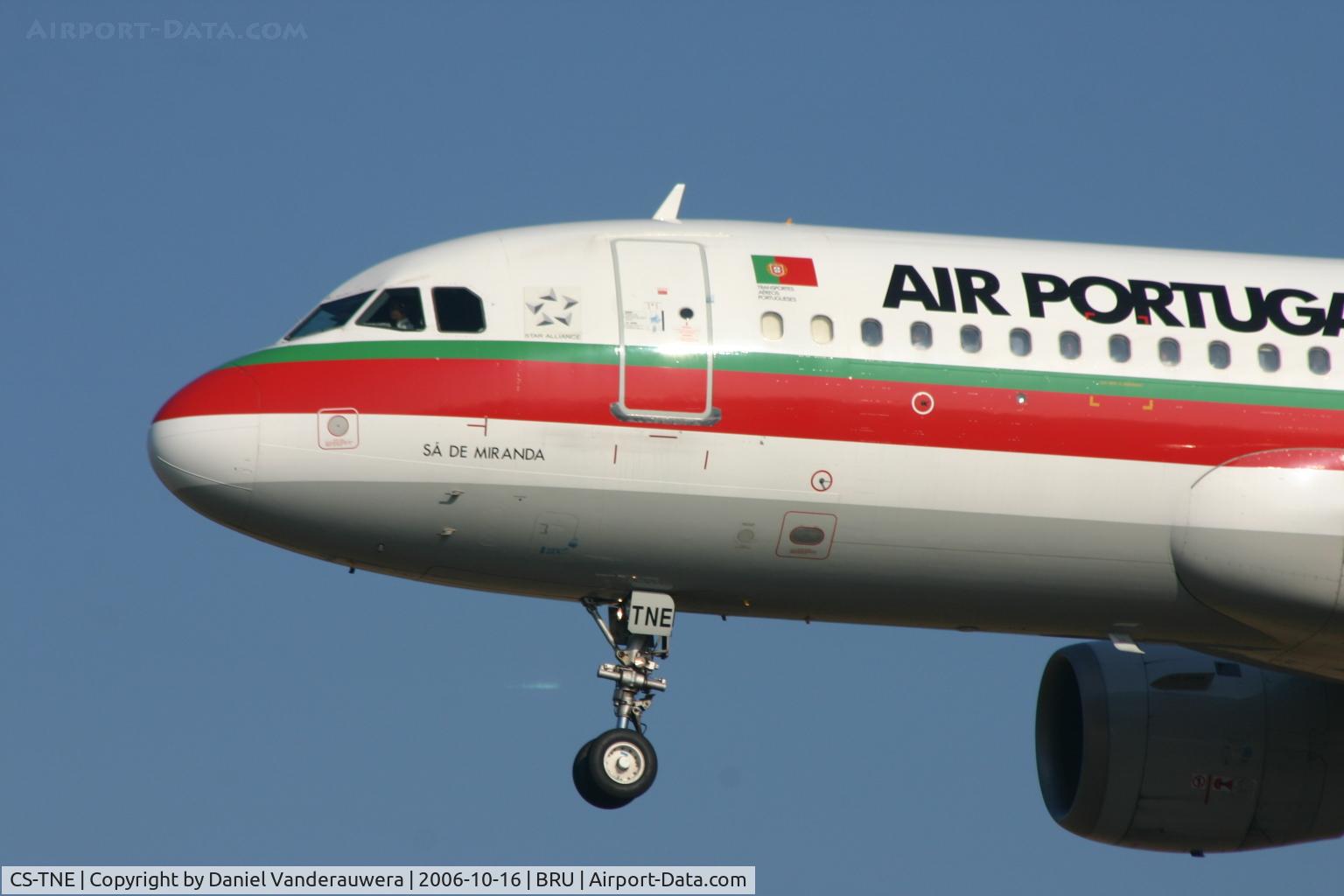 CS-TNE, 1992 Airbus A320-211 C/N 395, arrival of flight TP604