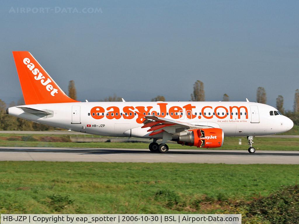 HB-JZP, 2005 Airbus A319-111 C/N 2427, landing on runway 16 finishing a flight from Malaga