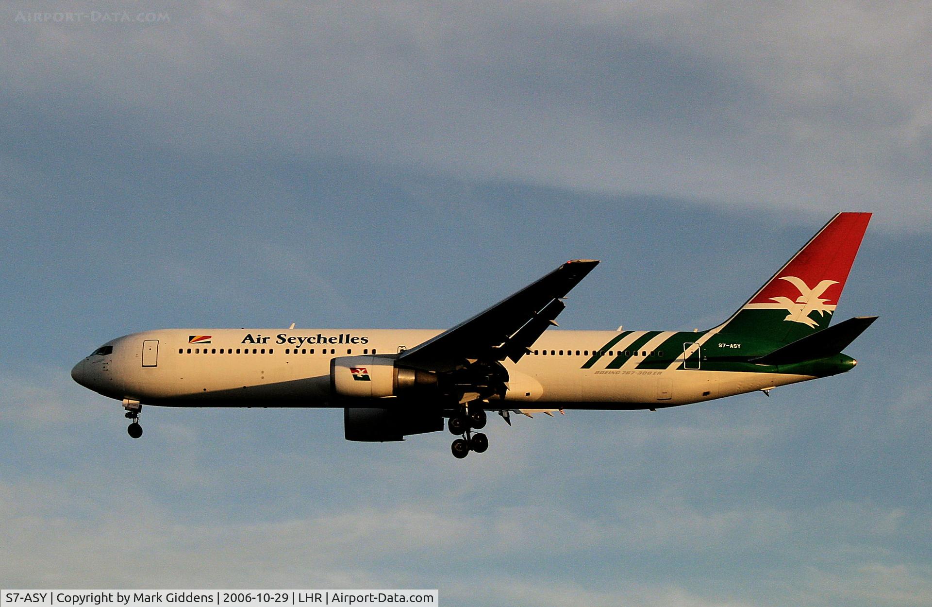 S7-ASY, 2001 Boeing 767-33A/ER C/N 29386, S7-ASY  Boeing 767-3Q8ER  Air Seychelles
