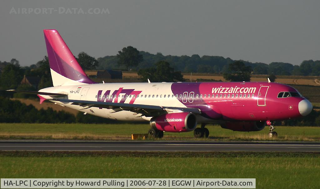 HA-LPC, 1998 Airbus A320-233 C/N 892, Luton