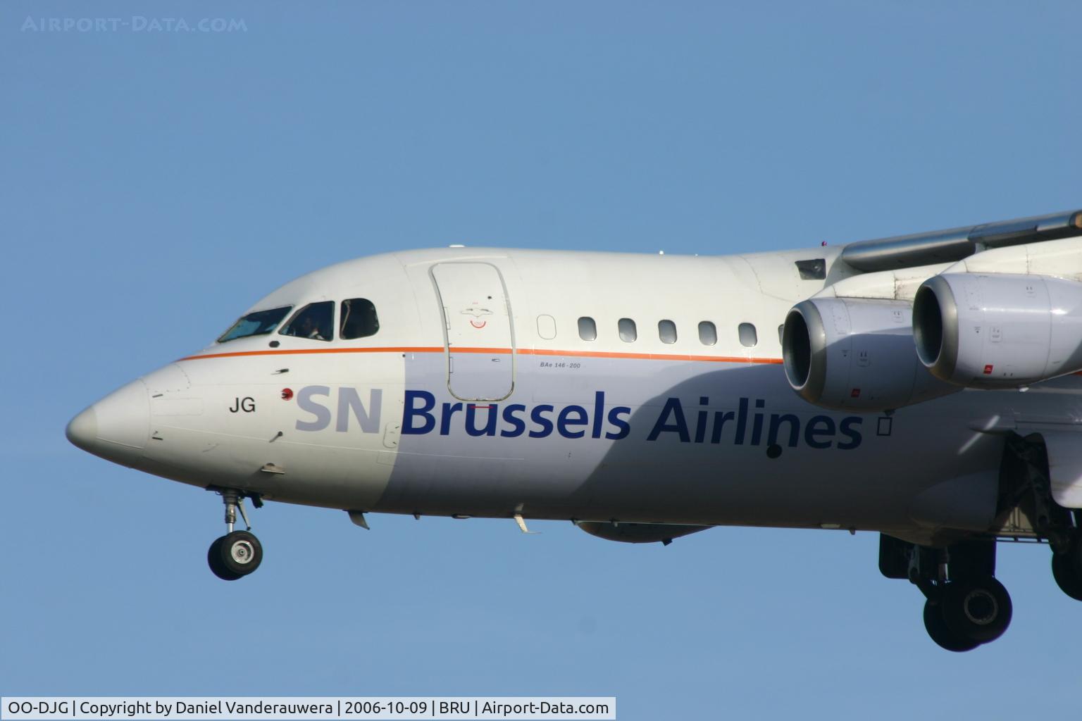 OO-DJG, 1990 British Aerospace BAe.146-200 C/N E2180, close-up