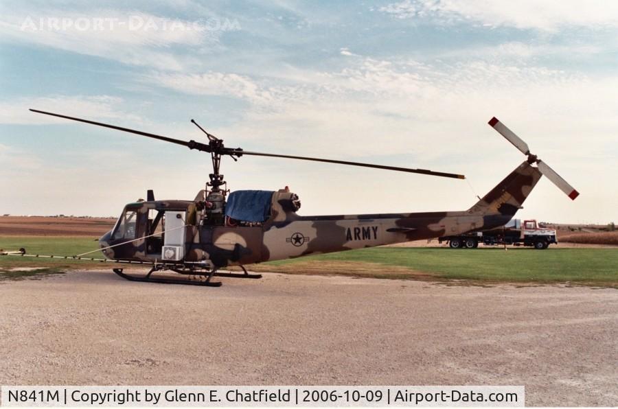 N841M, 1962 Bell UH-1B Iroquois C/N 62-1956, Combat vet, once gunship now cropduster near Malta, IL