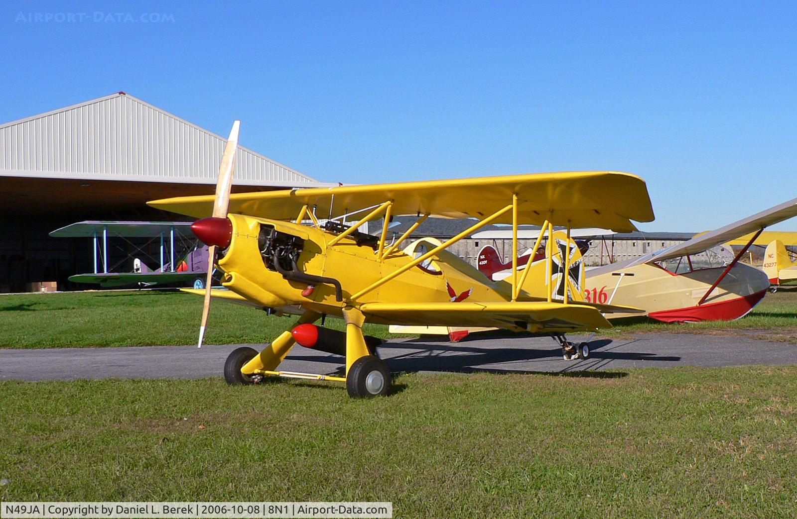N49JA, 1999 Alago James L DER JAEGER D XII C/N 174, Now Snoopy has a Yellow Baron to contend with as well!