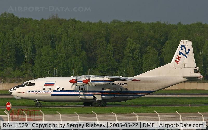 RA-11529, Antonov An-12B C/N 6344109, Taken at DME